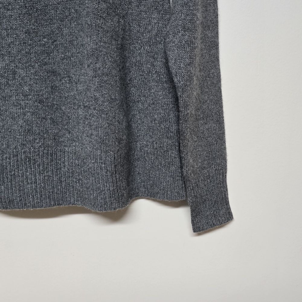 CO‎ Collection Sweater XS 100% Cashmere Relaxed Fit Knit Turtleneck Quiet Luxury - Picture 2 of 9